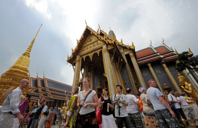 ส.ไทยธุรกิจการท่องเที่ยว หวั่นบาทแข็งทุบทัวร์รายเล็ก เเนะรัฐออกเงินกู้ดอกเบี้ยต่ำ-ไกด์ขาดเเคลน