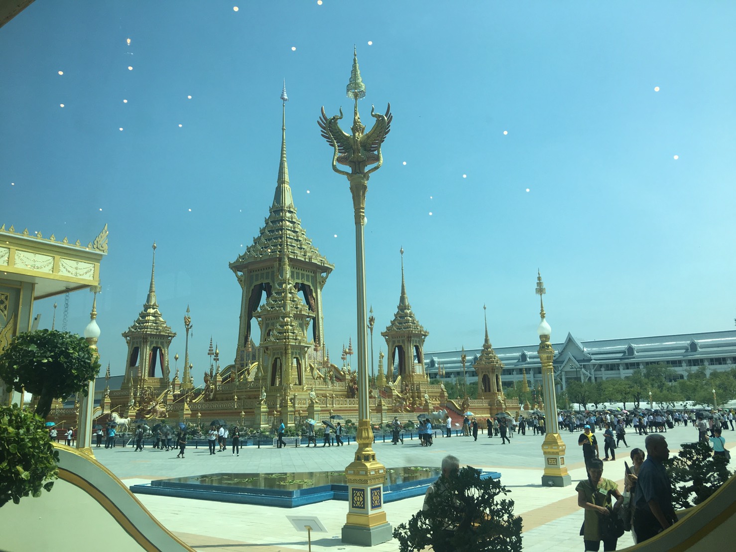 ปรับเส้นทางชมนิทรรศการ “พระเมรุมาศ” ให้ประชาชนดูครบทุกส่วน-ไม่กระจัดกระจาย