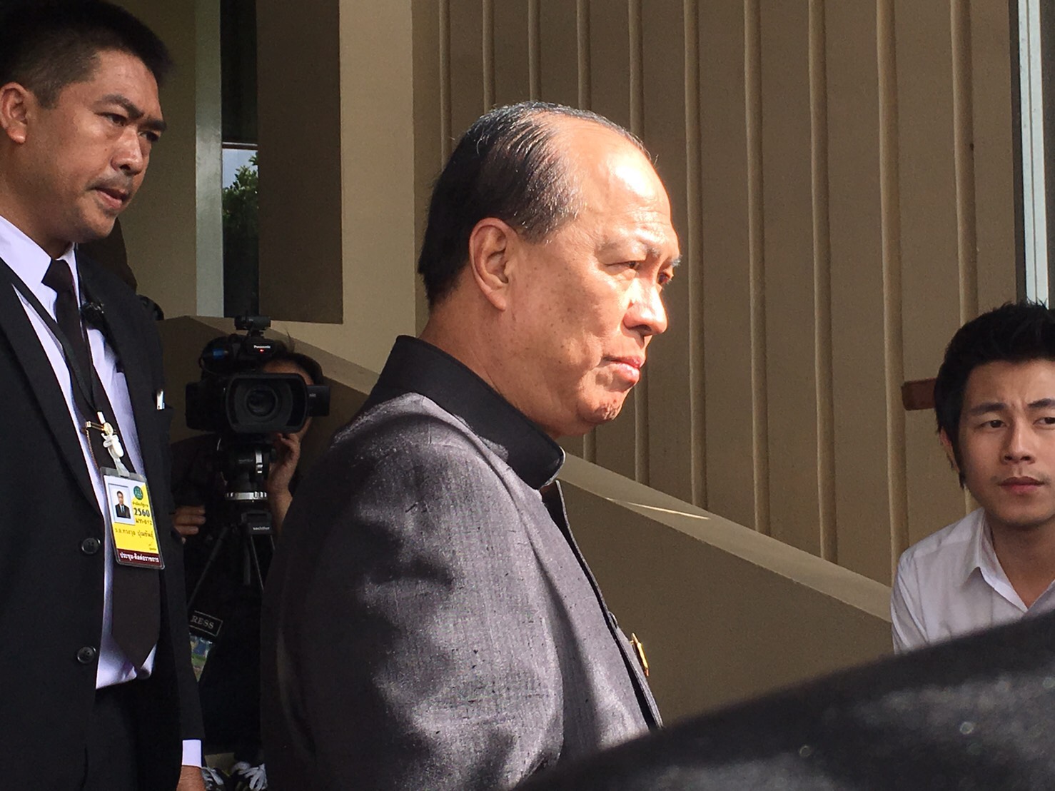 “อนุพงษ์” สั่งตรวจสอบขุดทรายริมน้ำโขง หลังพบ “ขุดเกิน” ที่ขออนุญาต