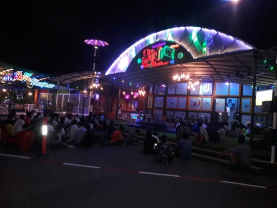 บุกตรวจ ผับดังเมืองชลฯ “คลับไนซ์” เจอฉี่ม่วง 94 คน-ชงปิดบริการยาว