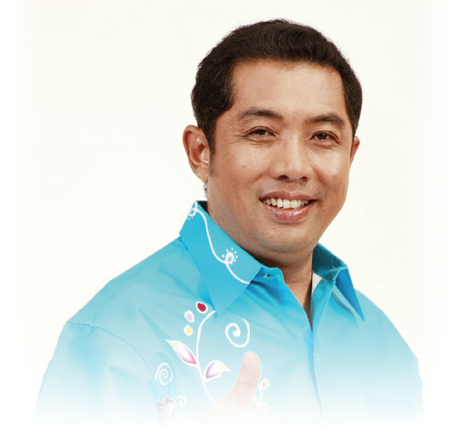 “สนธยา” ขึ้นรถไฟไฮสปีด EEC หิ้ว “พลังชล” ร่วมหุ้นพรรคทหาร