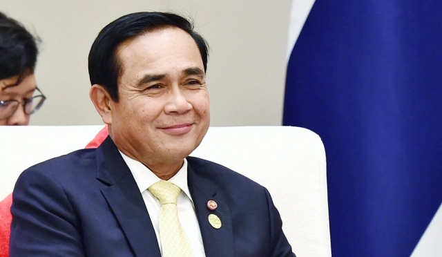 “สามมิตร” หนุน “ประยุทธ์” นั่งนายกฯ