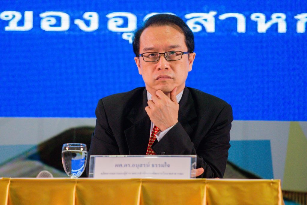 “ดร.อนุสรณ์” ชี้เทรดวอร์จีน-สหรัฐลุกลามสงครามค่าเงิน ส่งออกไทยปีหน้าเหนื่อยแน่