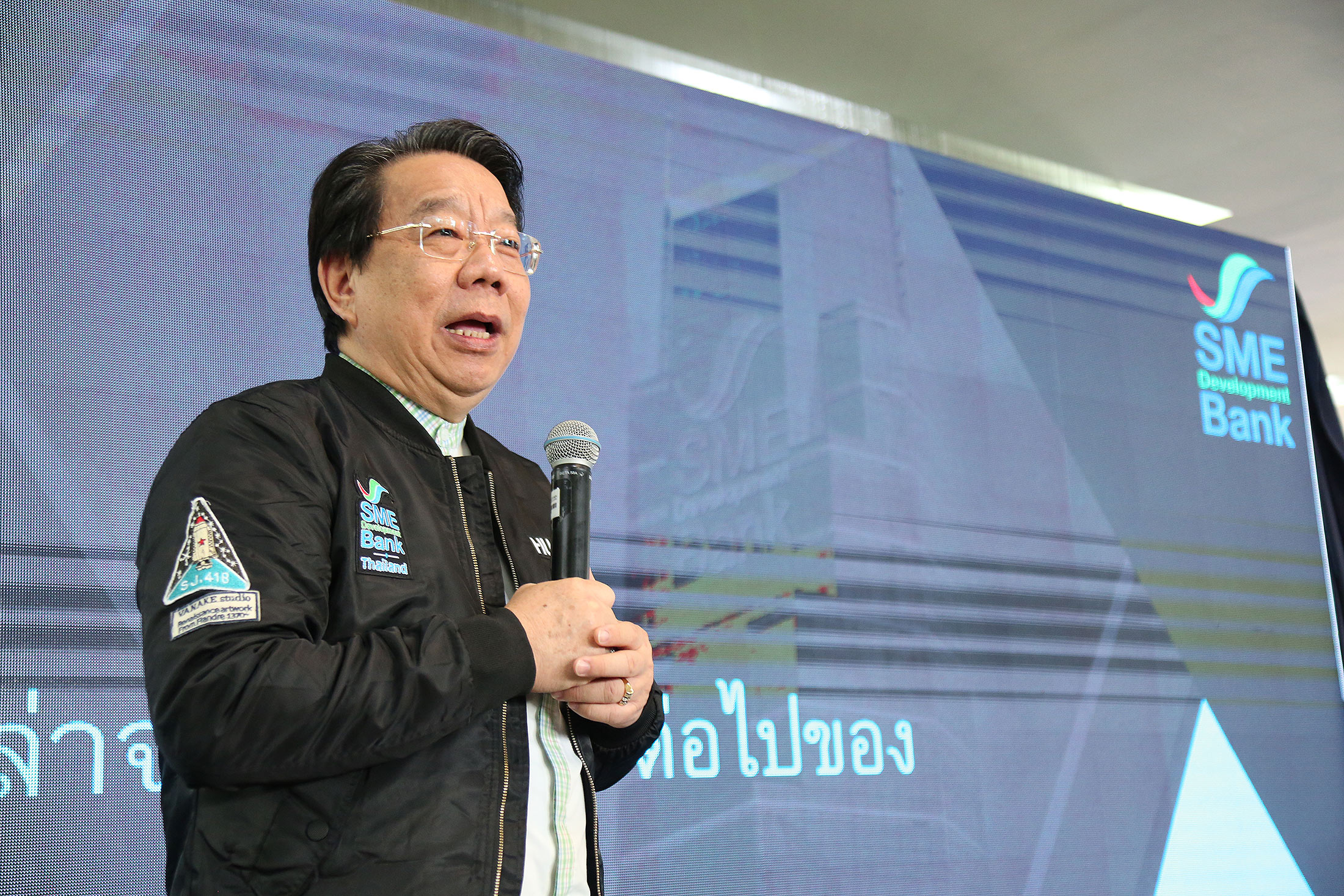 “มงคล” สรุปผลดำเนินงานนำ SME D Bank ยึดบทบาทสถาบันการเงินเพื่อคนตัวเล็ก