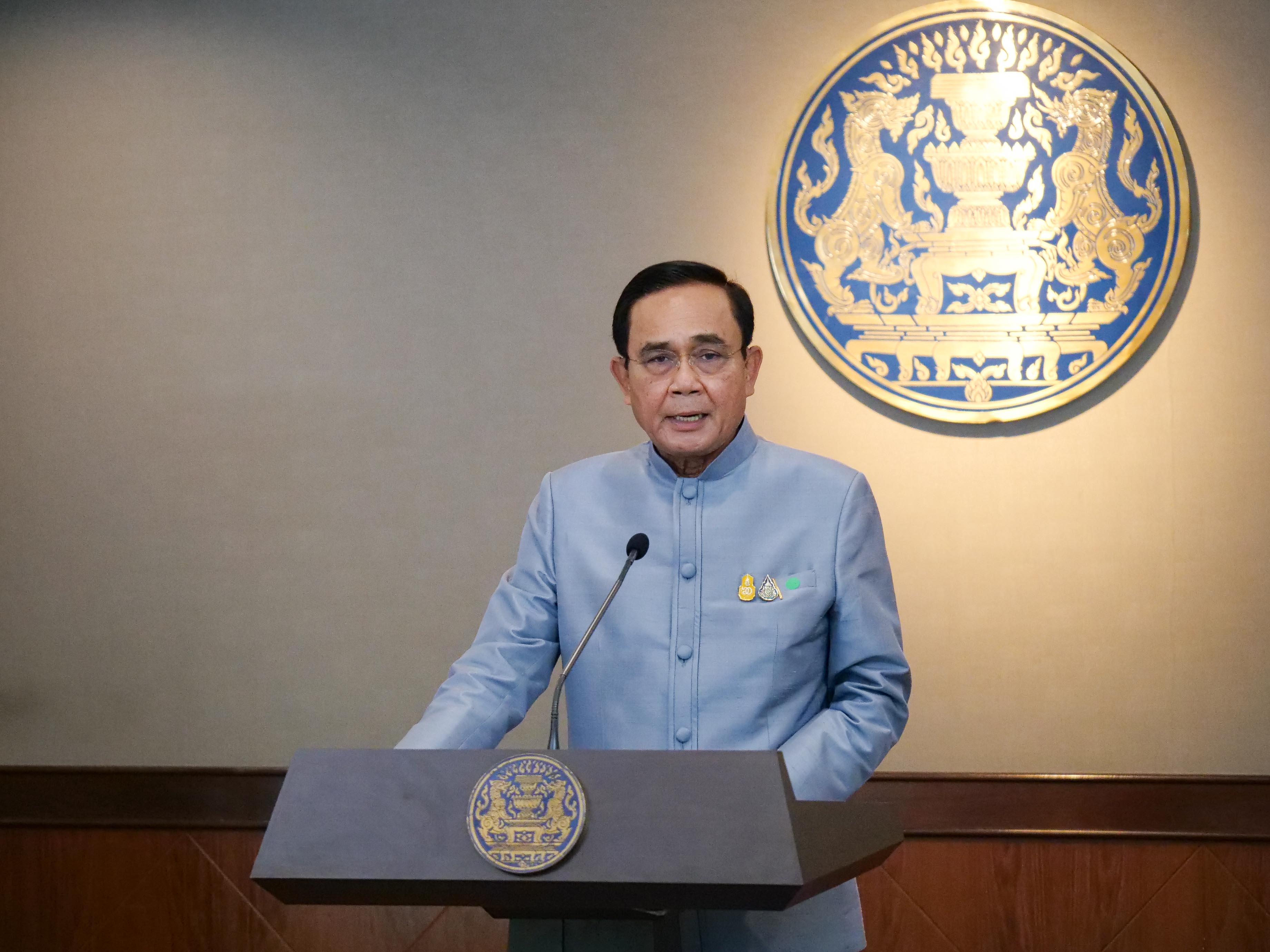 “ประยุทธ์” กังวลร้านค้าทองไม่มีเงินซื้อ-ขาดสภาพคล่อง คนแห่ขายทำกำไรต่อเนื่อง