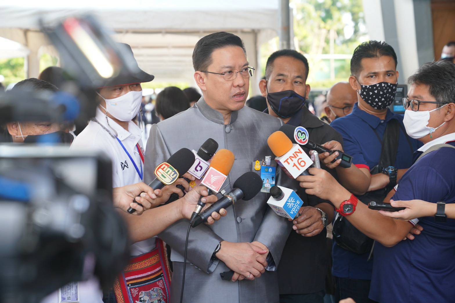“พุทธิพงษ์” ยืนยัน ไม่ได้รังแกใคร ปิดเว็บอนาจาร-เว็บพนันเพิ่ม