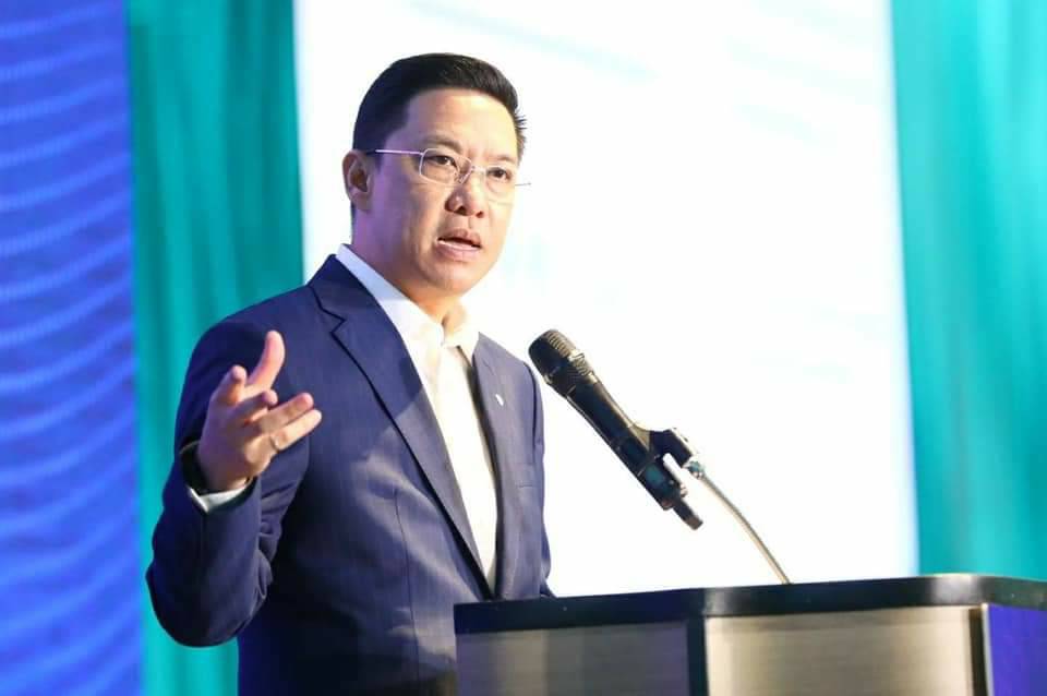 เช็กที่นี่ “พุทธิพงษ์” แจกของขวัญปีใหม่ แจกค่าโทร-เน็ตฟรี รวม 9 โครงการ