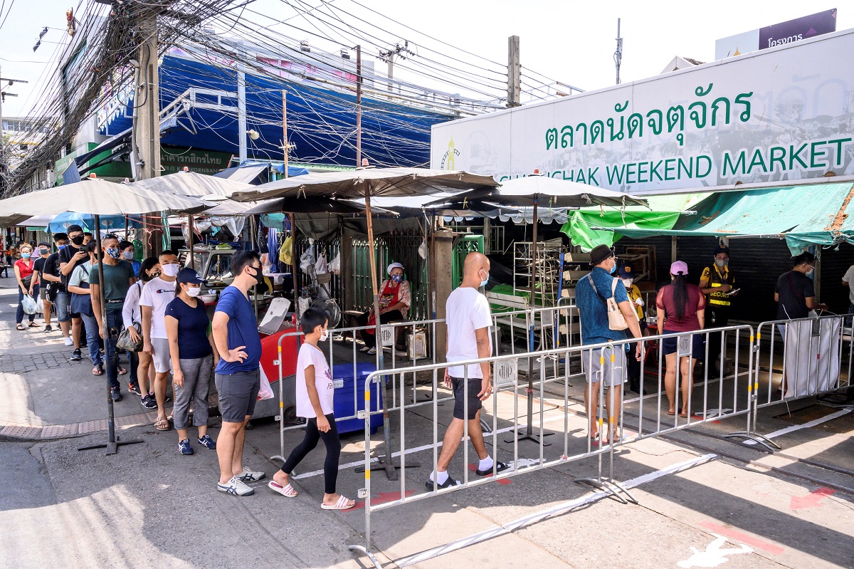 ปิดตลาดนัดจตุจักร ชั่วคราว 14 วัน ยกระดับคุมเข้มโควิด