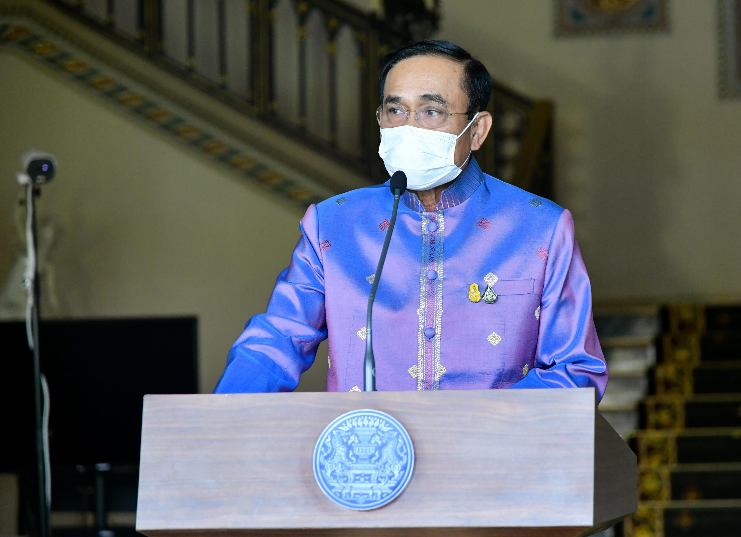 ประยุทธ์ สั่งตรวจเชิงรุกโควิดทุกเรือนจำ งดเยี่ยมจนกว่าจะคลี่คลาย