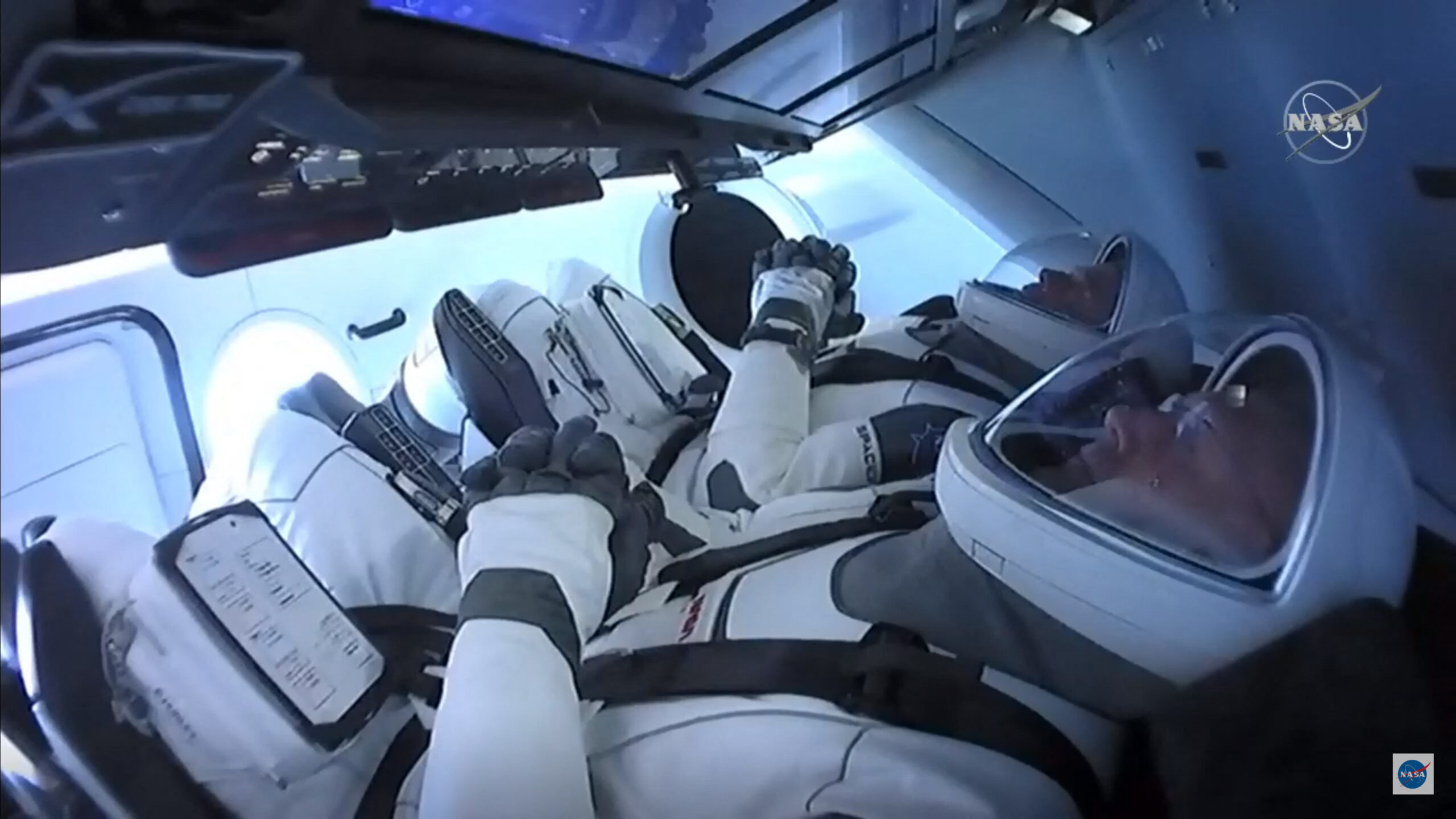 มหาเศรษฐีอเมริกันอีกคน เตรียมบินขึ้นวงโคจรของโลก บนยาน SpaceX