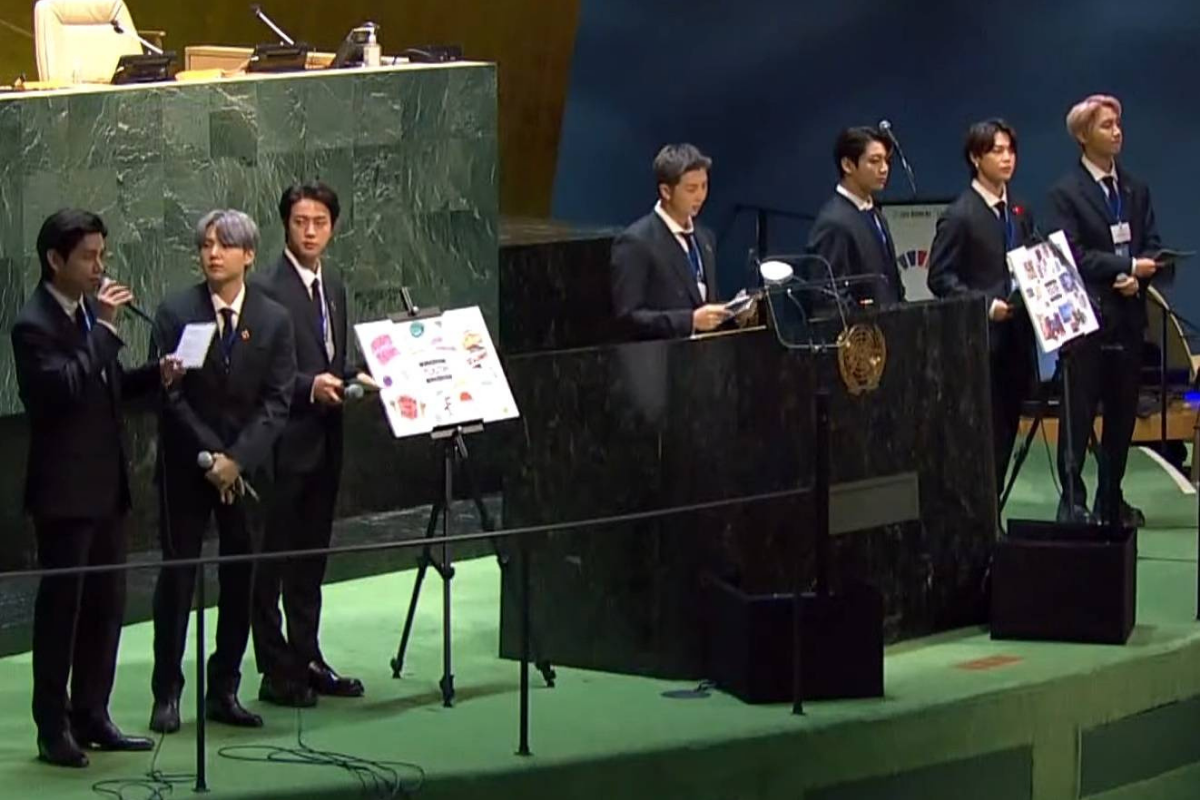 วง BTS ปราศรัยบนเวที UN ที่นิวยอร์ก ประเด็นอนาคตคนหนุ่มสาวยุคโควิด