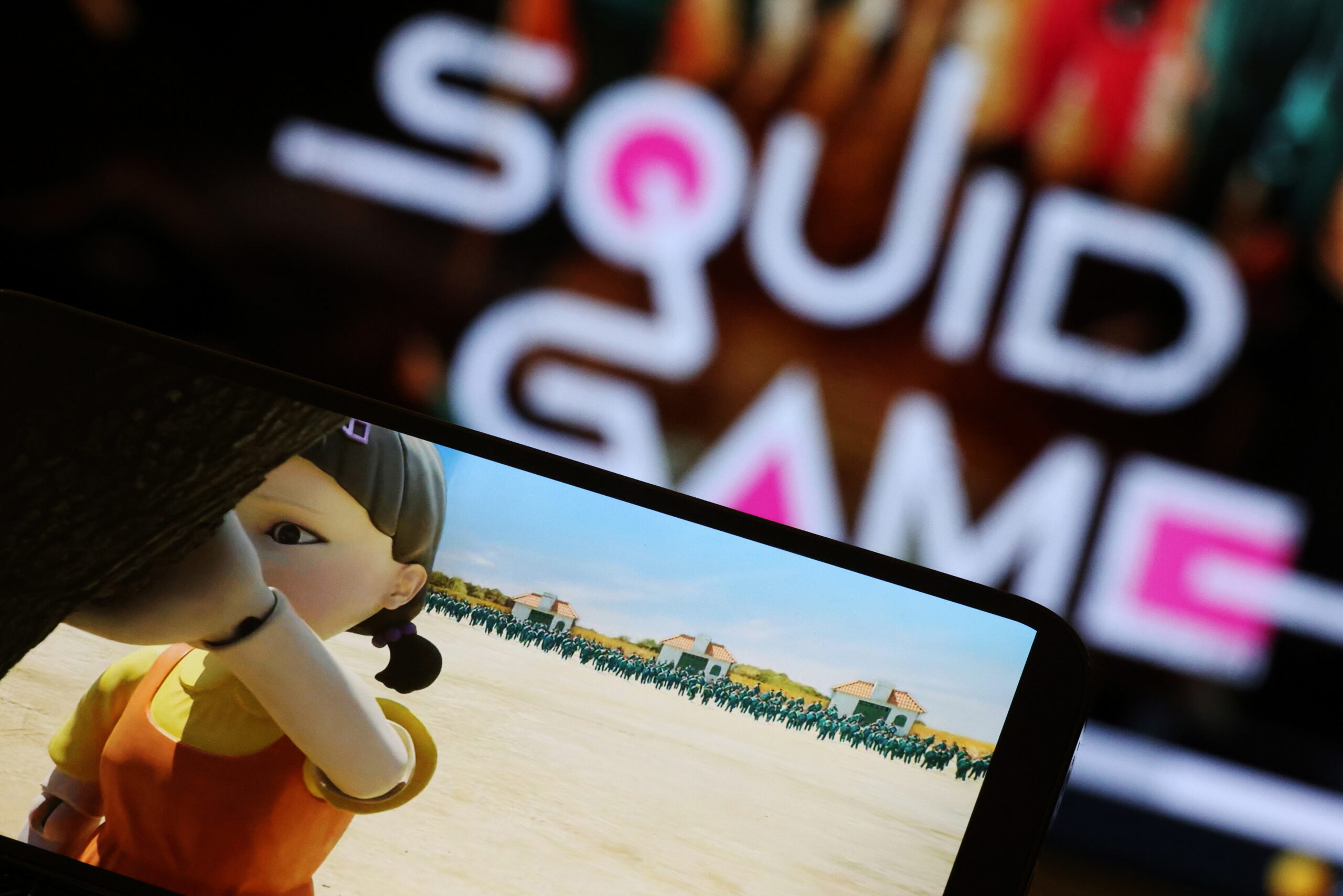 Squid Game เล่นลุ้นตาย เพราะอะไรถึงปัง ? จ่อโค่นบัลลังก์ Bridgerton