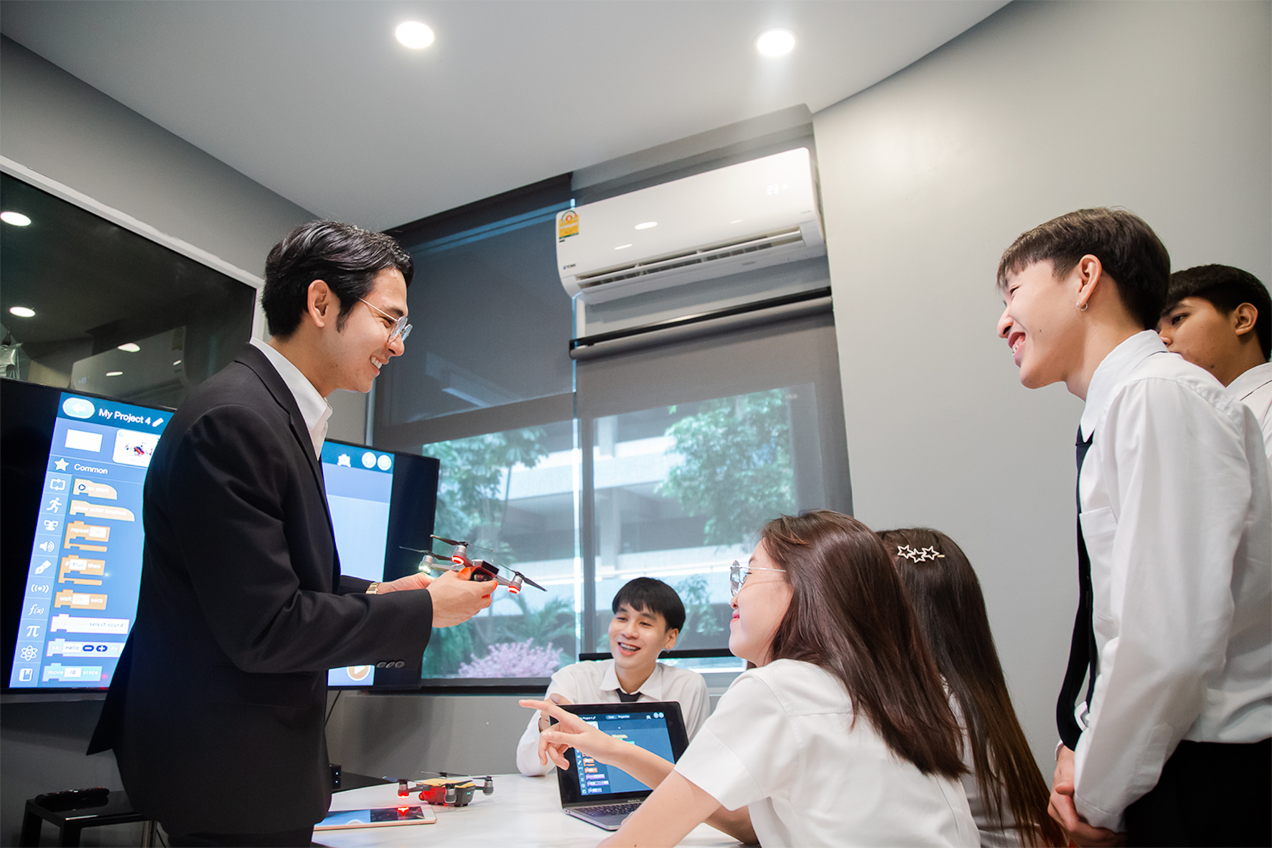 DPU จัดอันดับ 5 หลักสูตรฮิต ปี’64 เด็กไทยตื่นตัวเรื่อง AI – สิ่งแวดล้อม