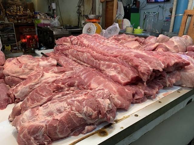 สุดพีค! ราคาหมูทะลุโลละ 200 บาทแล้ว