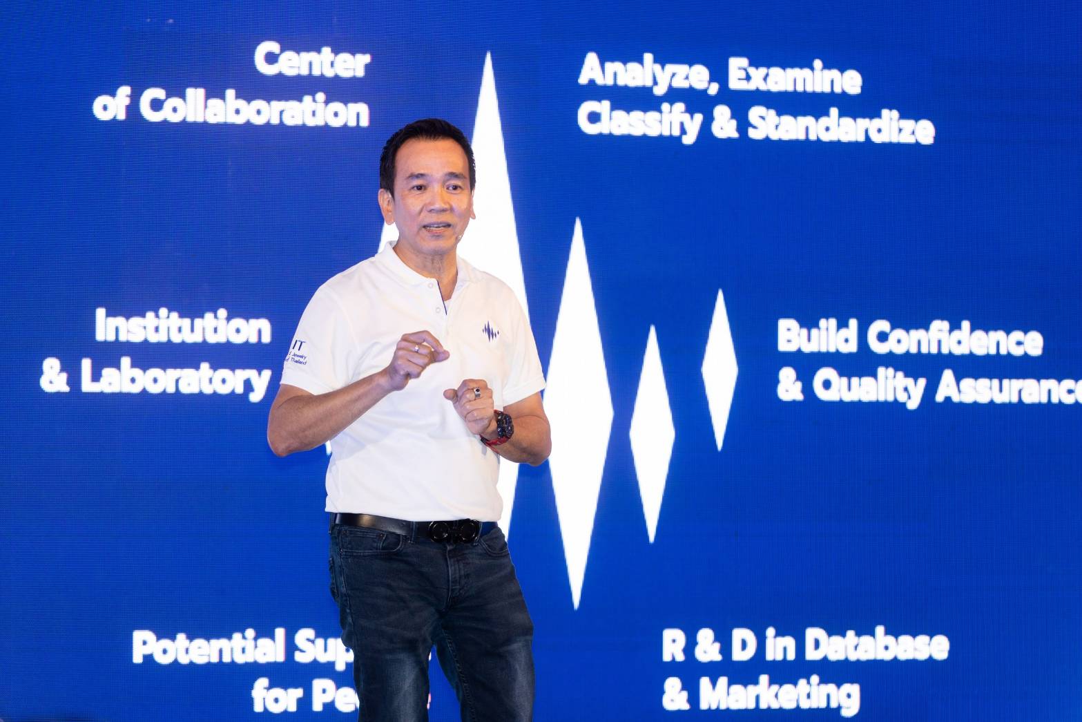 จีไอที ปรับโฉมใหม่ พร้อมลุย 6 ภารกิจงานอัญมณี