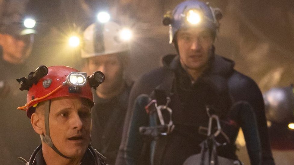 Thirteen Lives : เบื้องหลังการถ่ายทำภาพยนตร์ภารกิจช่วย 13 ชีวิตติดถ้ำหลวง