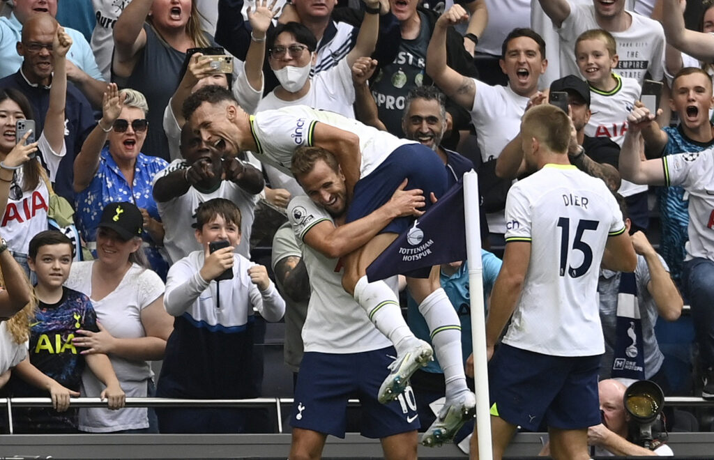 ผลบอลพรีเมียร์ลีก สเปอร์ส เฉือนชนะ วูล์ฟ 1-0