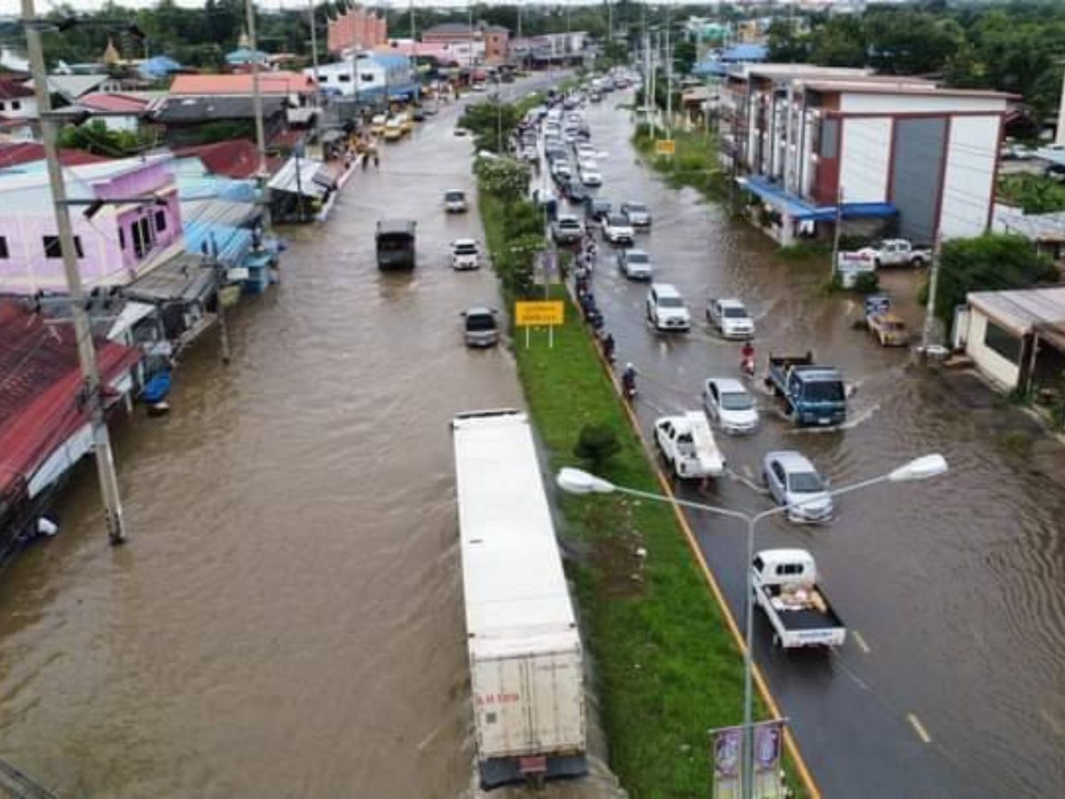 กรมอุตุฯเตือนฉบับ 4 ดีเปรสชั่นขึ้นฝั่งเวียดนาม ฝนตกหนัก 12 จังหวัดอีสาน