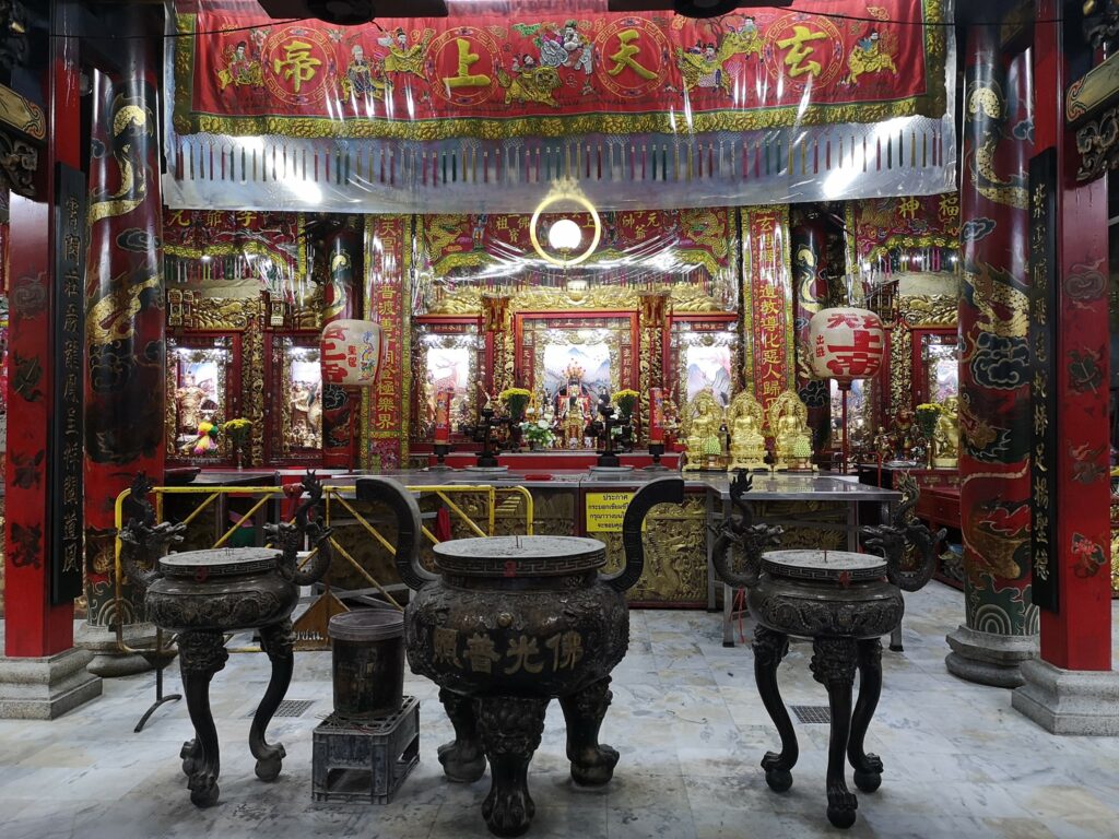 ศาลเจ้าพ่อเสือเสาชิงช้า