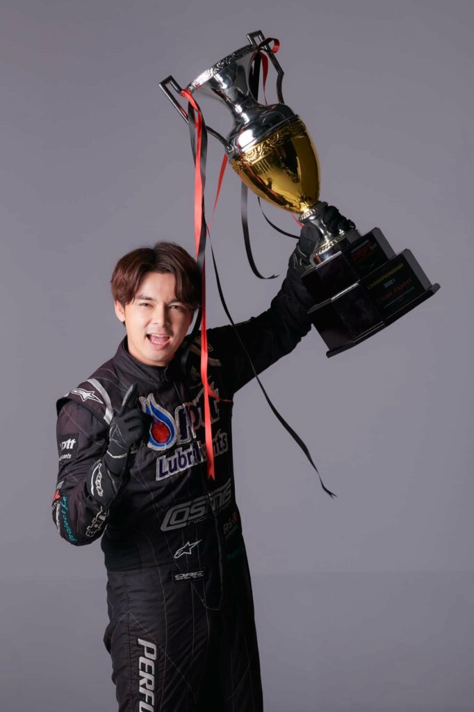 เอ็ม เดอะสตาร์