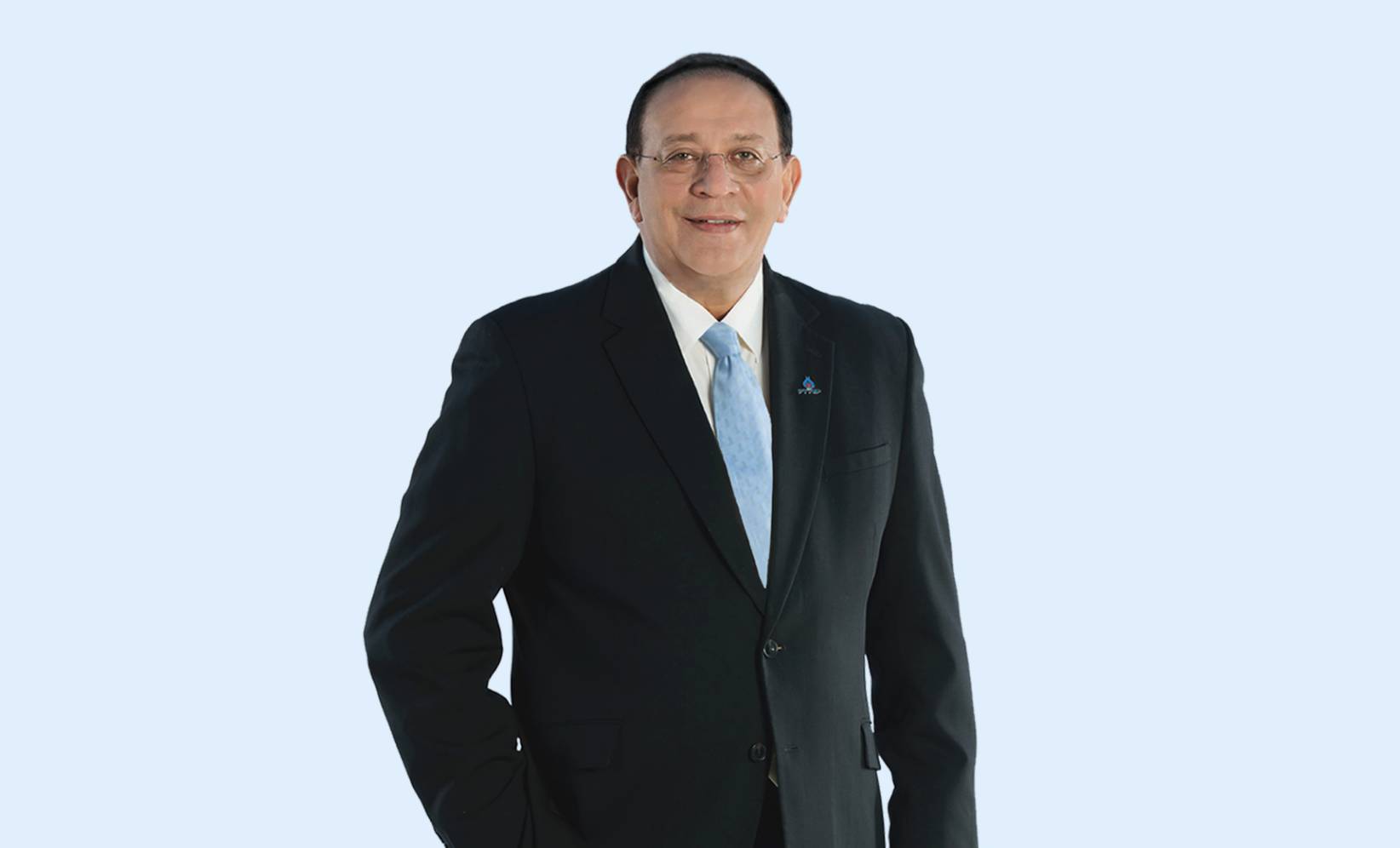 นายมนตรี ลาวัลย์ชัยกุล ประธานเจ้าหน้าที่บริหาร