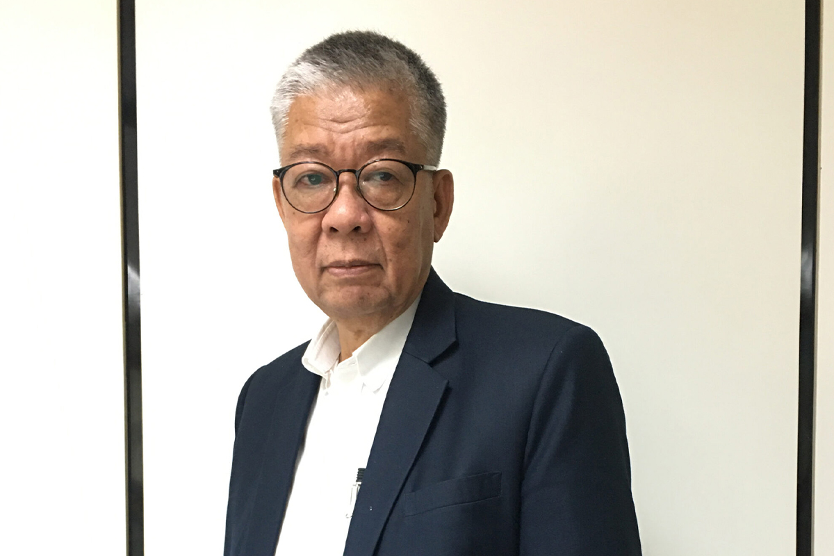 ฐาปนา บุณยประวิตร