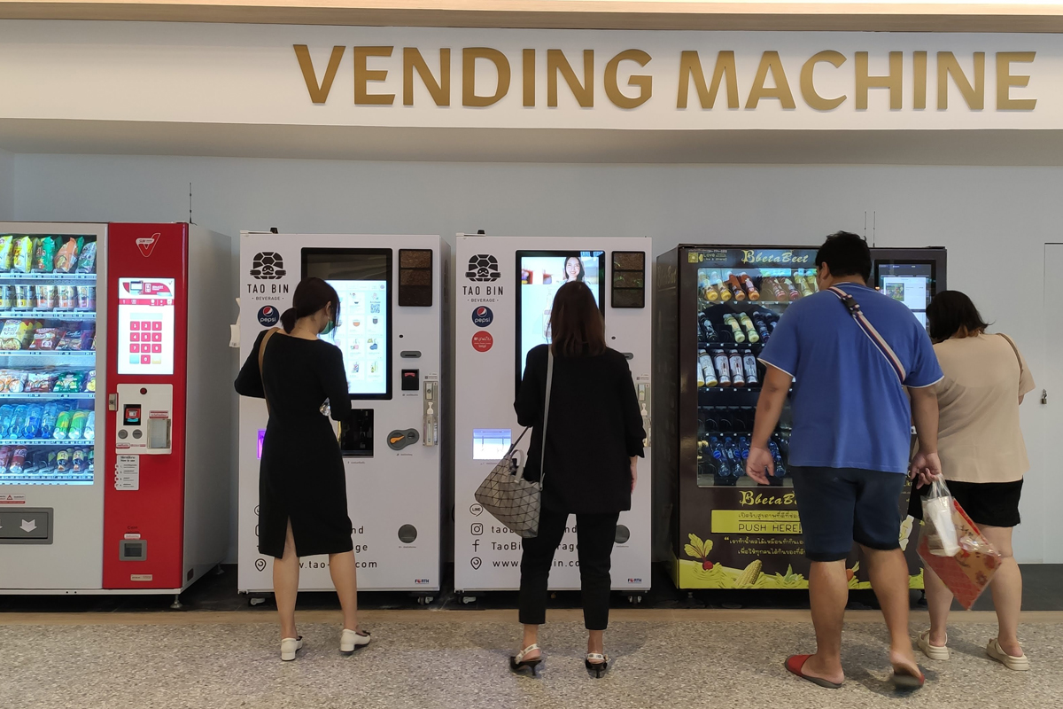 ตู้เวนดิ้งฮอต ชิงทำเลทองใหม่ ซันเวนดิ้ง-สบาย ประชันโปร-บุกอาเซียน
