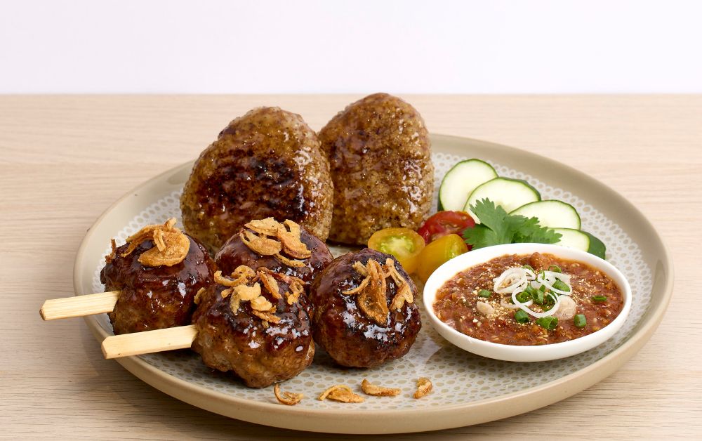 โอนิกิริมีทบอลหมูปิ้ง