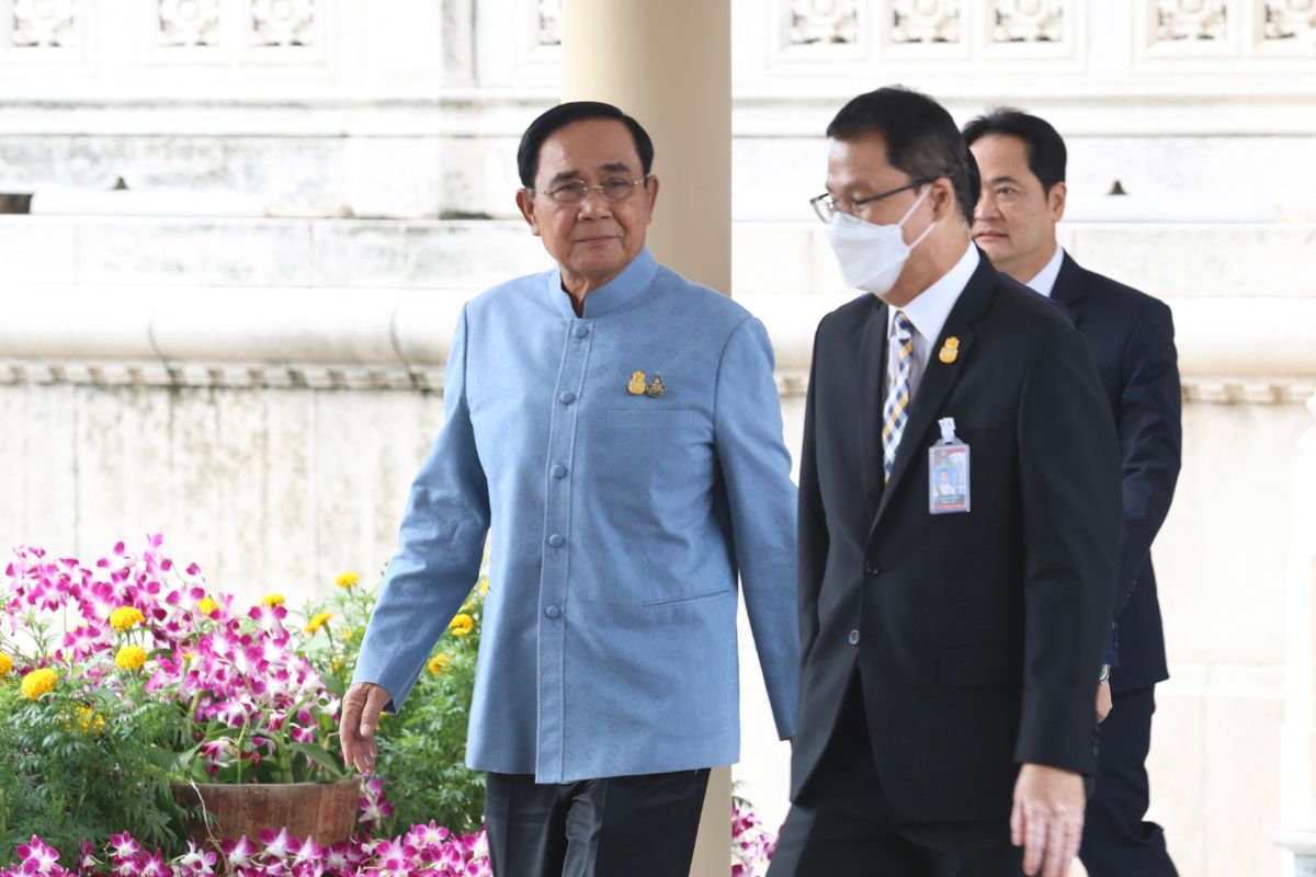 ประยุทธ์ ตั้งข้าราชการเท่าที่จำเป็น ครม.ใหม่ตรวจคุณสมบัติรัฐมนตรี 1 สัปดาห์