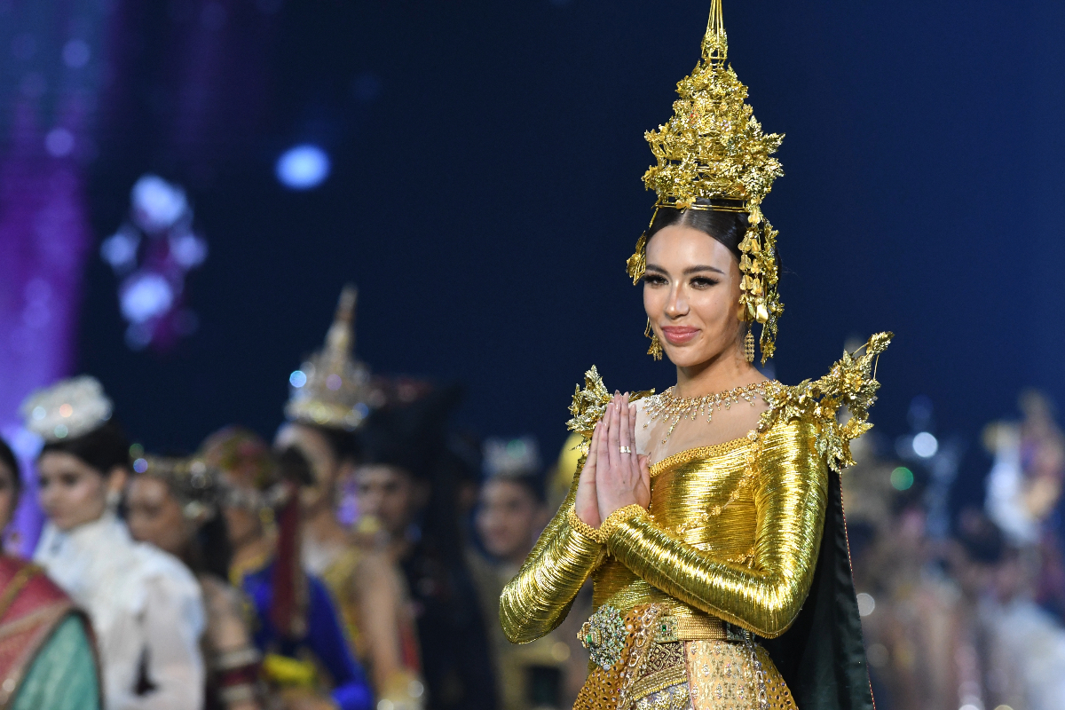 MUT 2023 สาวงาม 53 คน สวยสะกดทุกสายตา ประชันรอบชุดประจำชาติ
