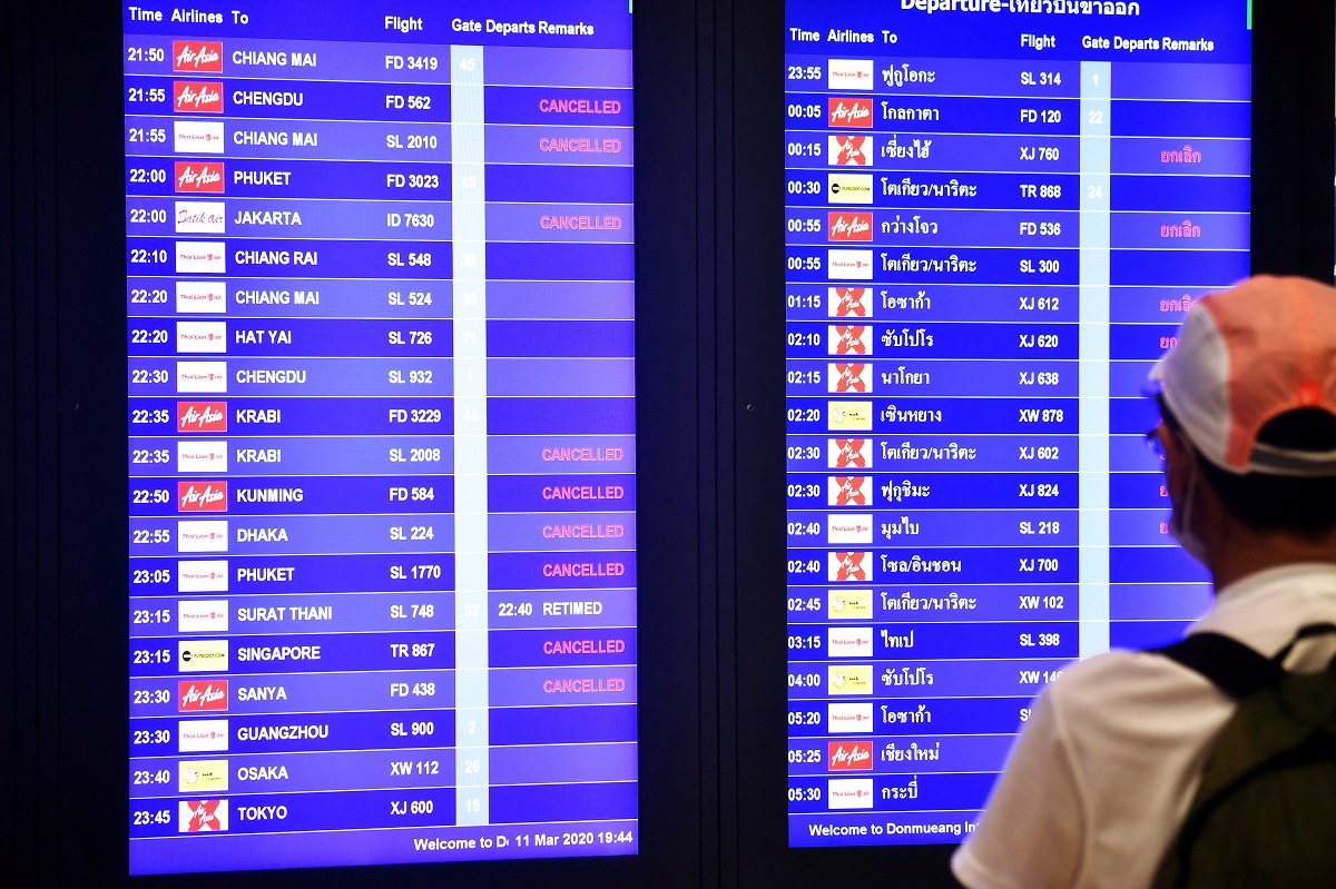 กพท. เผยยังไม่มีแผนปรับเพดานราคาตั๋วเครื่องบิน