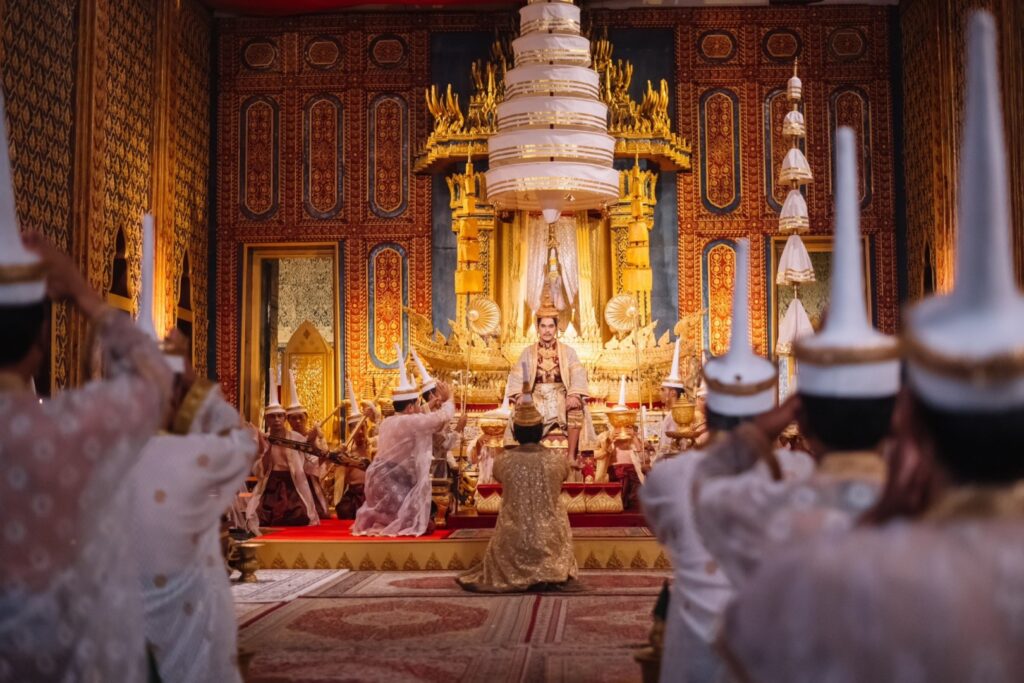 ละครพรหมลิขิต