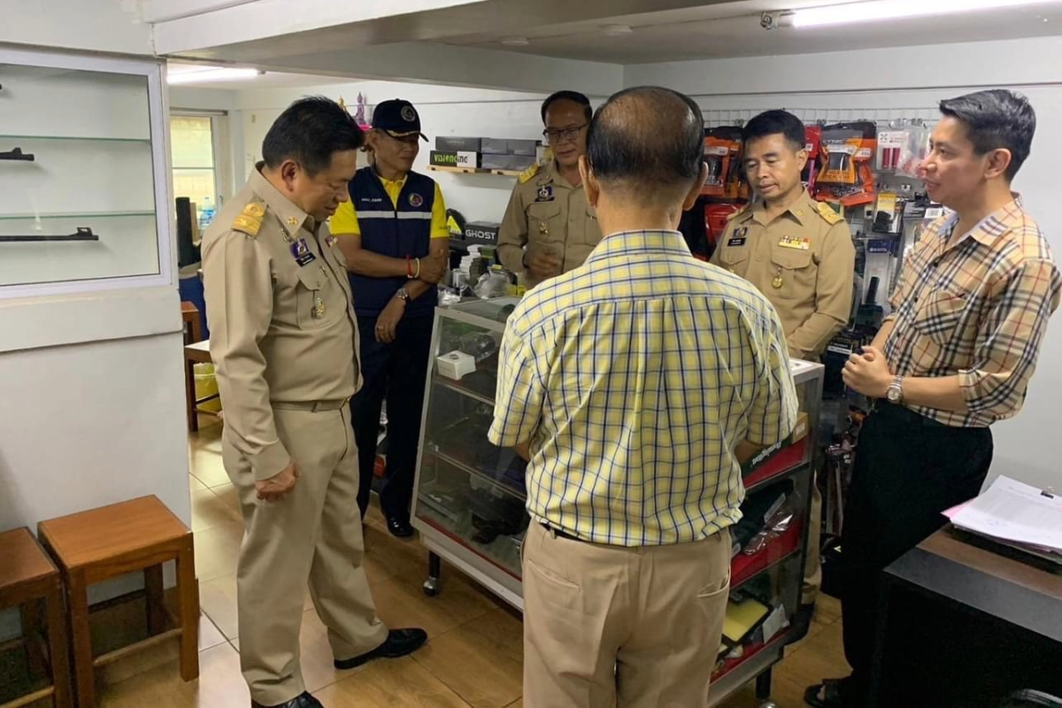 ผู้ว่าฯ อุดรธานี นำทีมตรวจสนาม-ชมรมกีฬายิงปืน กำชับมาตรการเข้ม