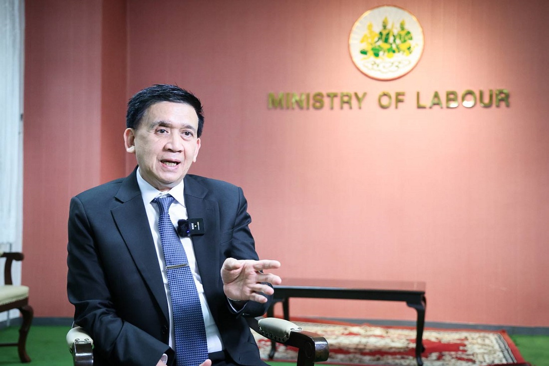 ปลัดแรงงาน เตรียมข้อมูลชี้แจง DSI ยันไม่เกี่ยวข้องค้ามนุษย์ที่ฟินแลนด์