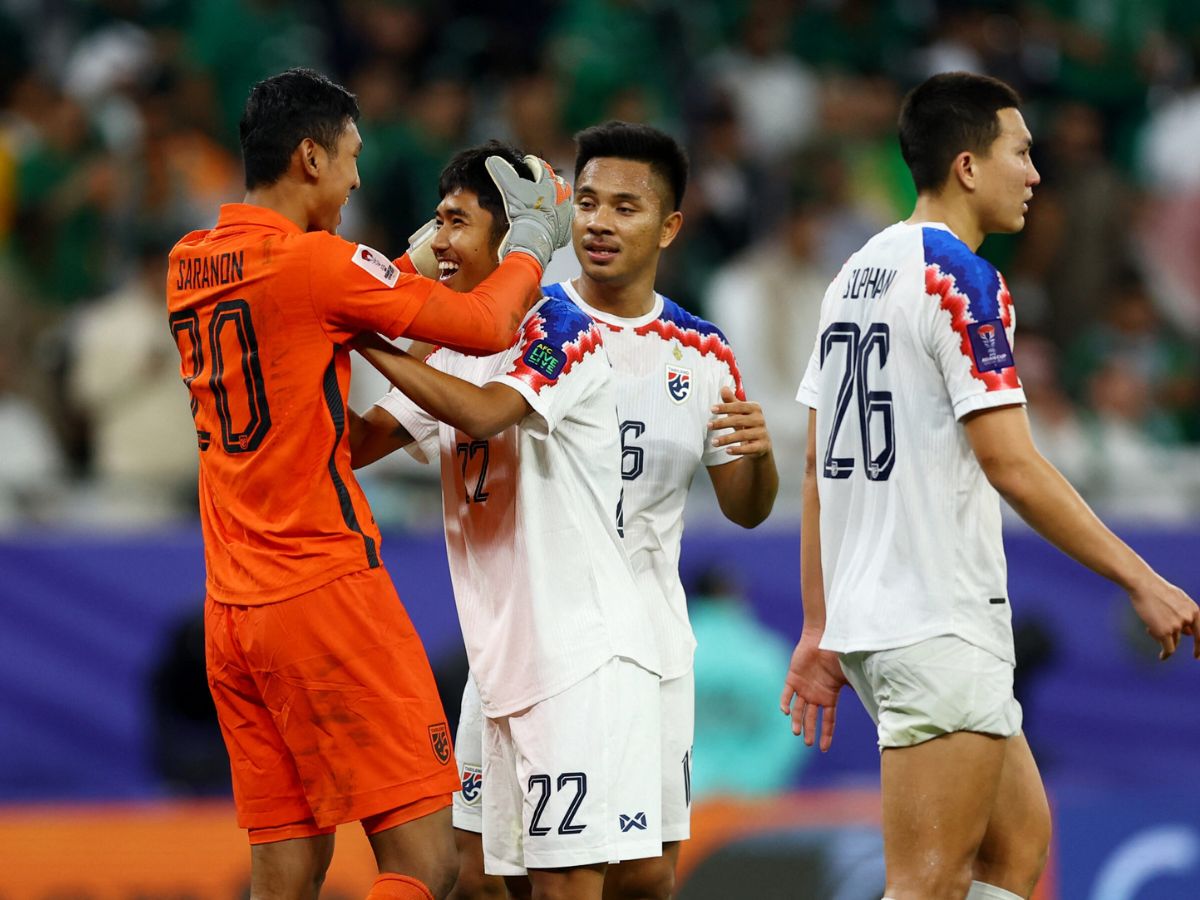 สถิติทีมชาติไทย พบ อุซเบกิสถาน ก่อนดวลเอเชียนคัพ รอบ 16 ทีม