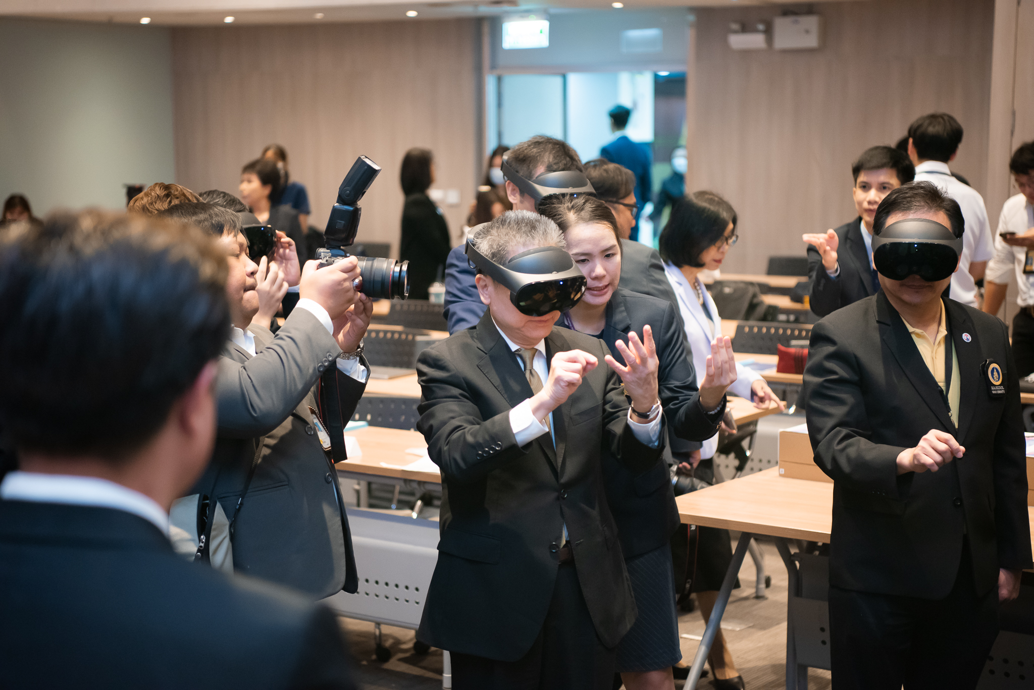 กสทช. เล็งพัฒนาความถี่-เทคโนโลยี รับ Metaverse