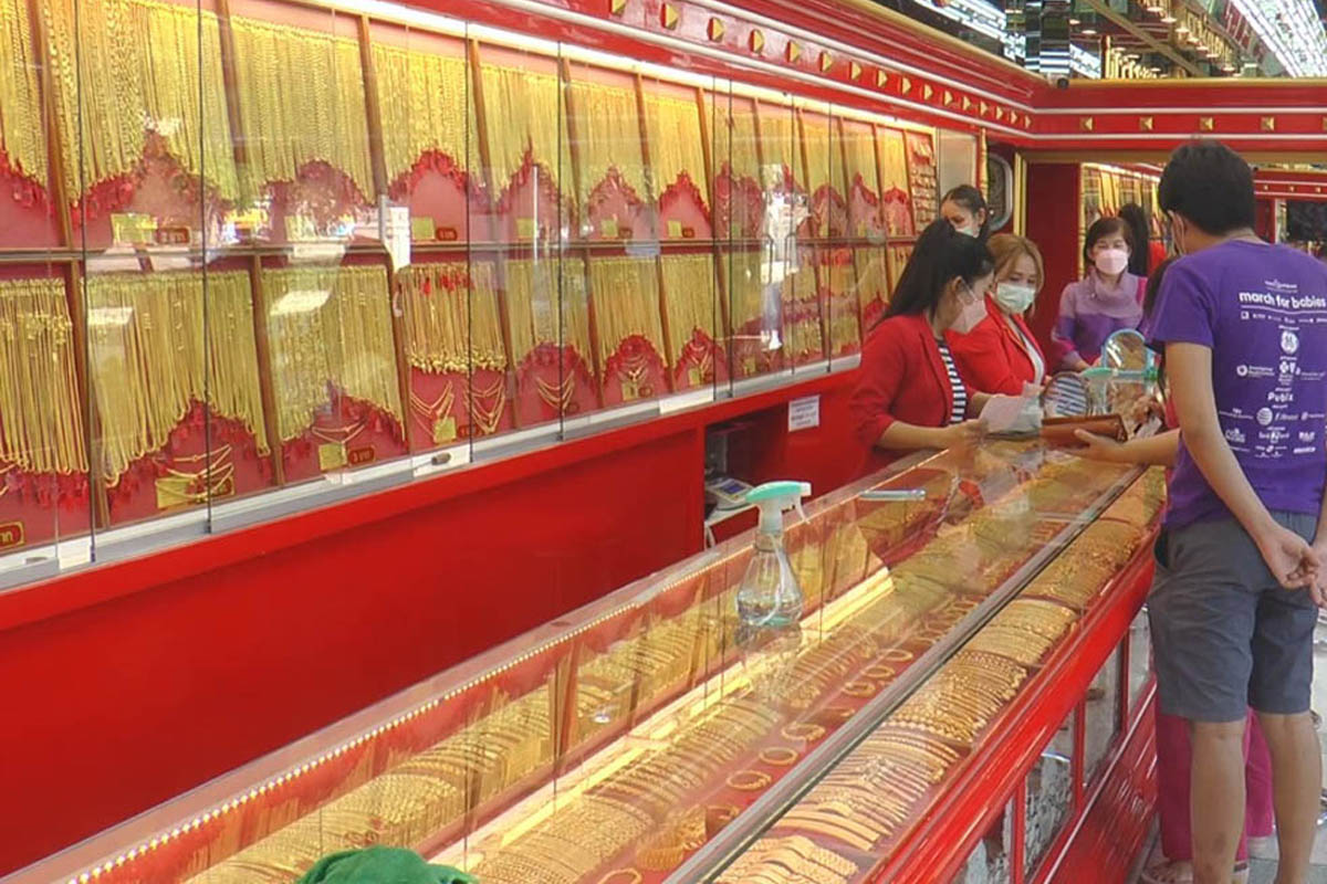 ตรุษจีน “ร้านทอง ตจว.” ซบหนัก ราคาพุ่งซื้อแจกแตะเอียไม่ไหว