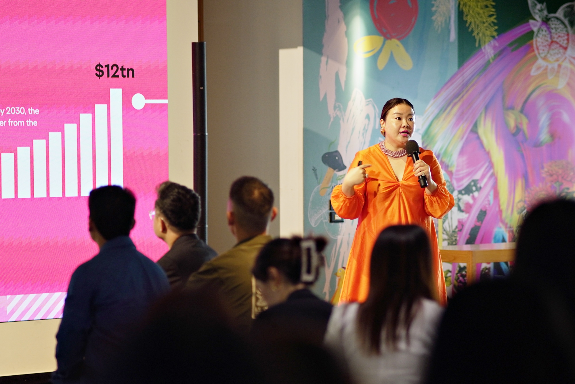 ศศิภาส์ มงคลนาวิน ผู้อำนวยการกลุ่มฝ่ายกลยุทธ์ โอกิลวี่ ประเทศไทย (3)