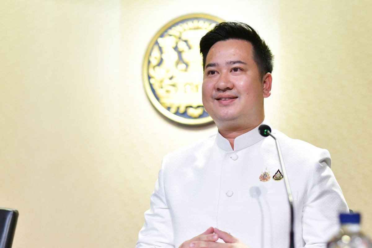 ครม.อนุมัติงบฯ 200 ล้าน จัดหาเครื่องผลิตน้ำแข็งแห้ง ‘ทำฝนหลวง’ แก้ภัยแล้ง