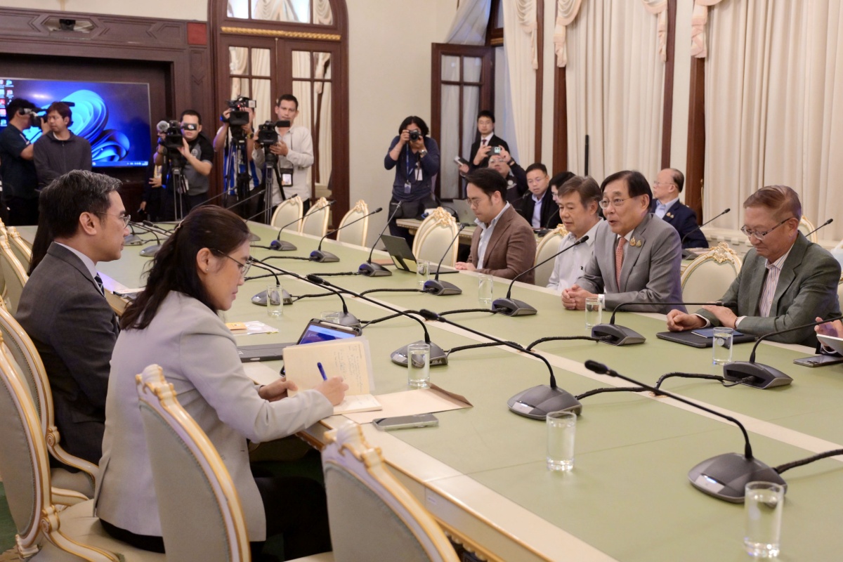 พิชัย เผยผลคุย ‘ผู้ว่าฯ ธปท.’ รับมือภาษีทรัมป์ ย้ำพร้อมออกมาตรการตั้งรับ