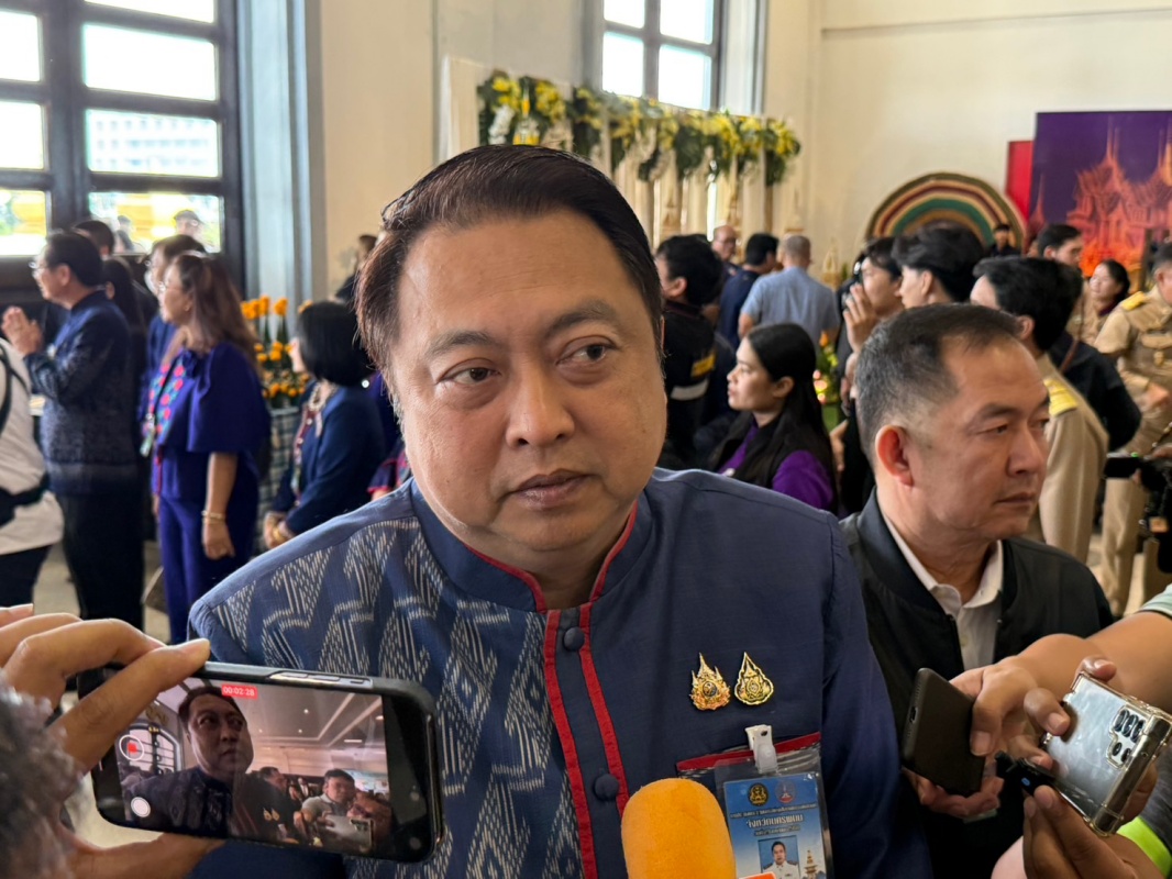 สุชาติ เชื่อ ‘พีระพันธุ์’ เก่งกฎหมาย แจงได้ปมถูกร้องถือหุ้นเอกชน ไม่หวั่นสะเทือน รทสช.