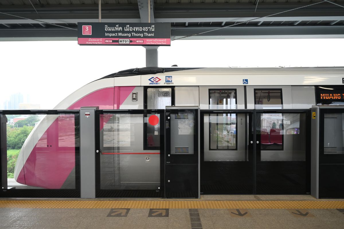 เปิดประสบการณ์นั่งรถไฟฟ้าสายสีชมพูเข้างาน THAIFEX-ANUGA ASIA 2025