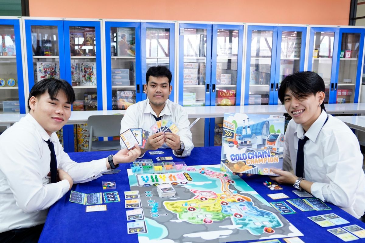 ม.ศรีปทุม เริ่มเรียนโลจิสติกส์ผ่านบอร์ดเกมและ VR ที่แรกในไทย