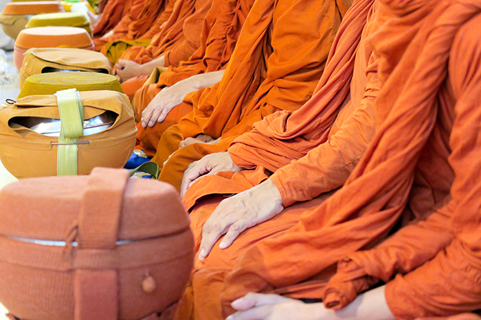 ทบทวนกฎระเบียบสงฆ์ที่พ้นสมัยปัจจุบัน
