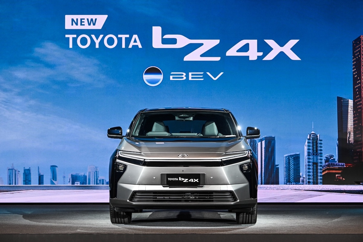 โตโยต้า เปิดราคา bZ4X ขายเริ่มต้น 1.529 ล้านบาท