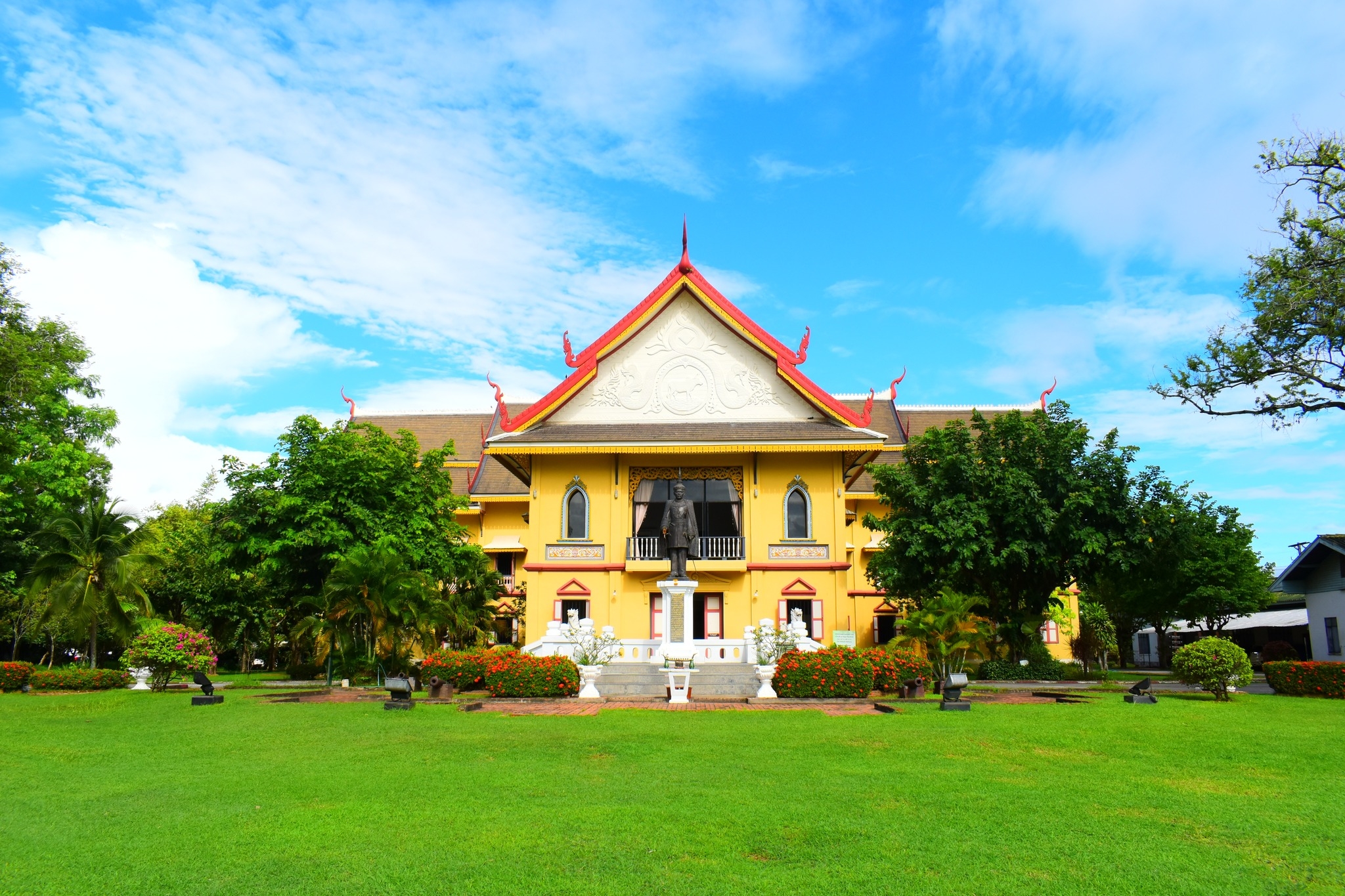 กรมศิลปากร เฝ้าระวังพายุคาจิกิ พิพิธภัณฑสถานฯ น่าน เก็บโบราณวัตถุแล้ว