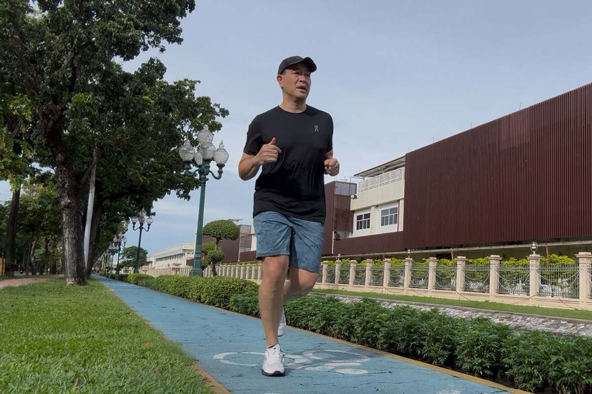 ‘สุจริต มัยลาภ’ ผู้บริหาร CPF ลูกทหาร-อดีตนายแบบ ไลฟ์สไตล์ ‘วิ่งสร้างสมาธิทุกเช้า’
