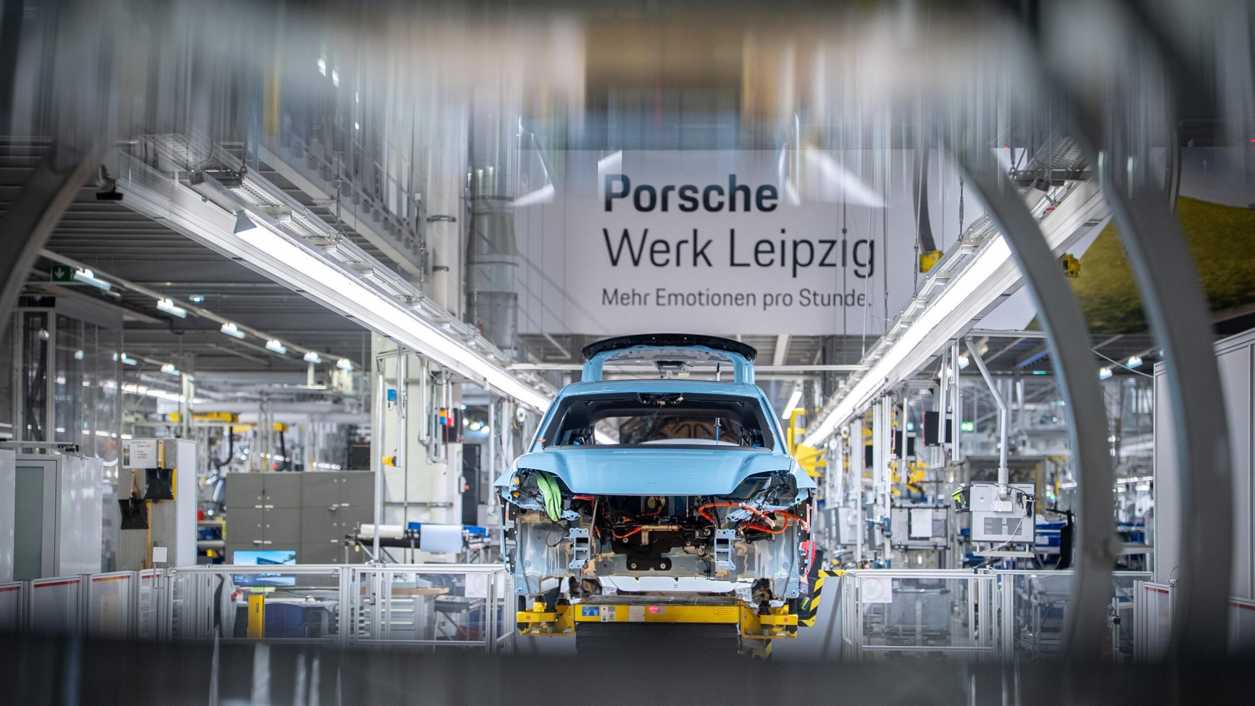 ปอร์เช่ปลื้มผลิต Porsche Macan ทะลุ 1 ล้านคัน