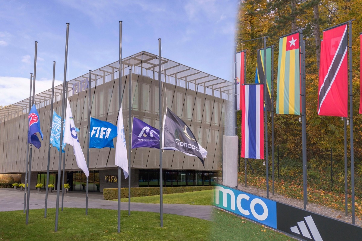 FIFA ลดธงครึ่งเสา ถวายความอาลัย พระบรมราชชนนีพันปีหลวง