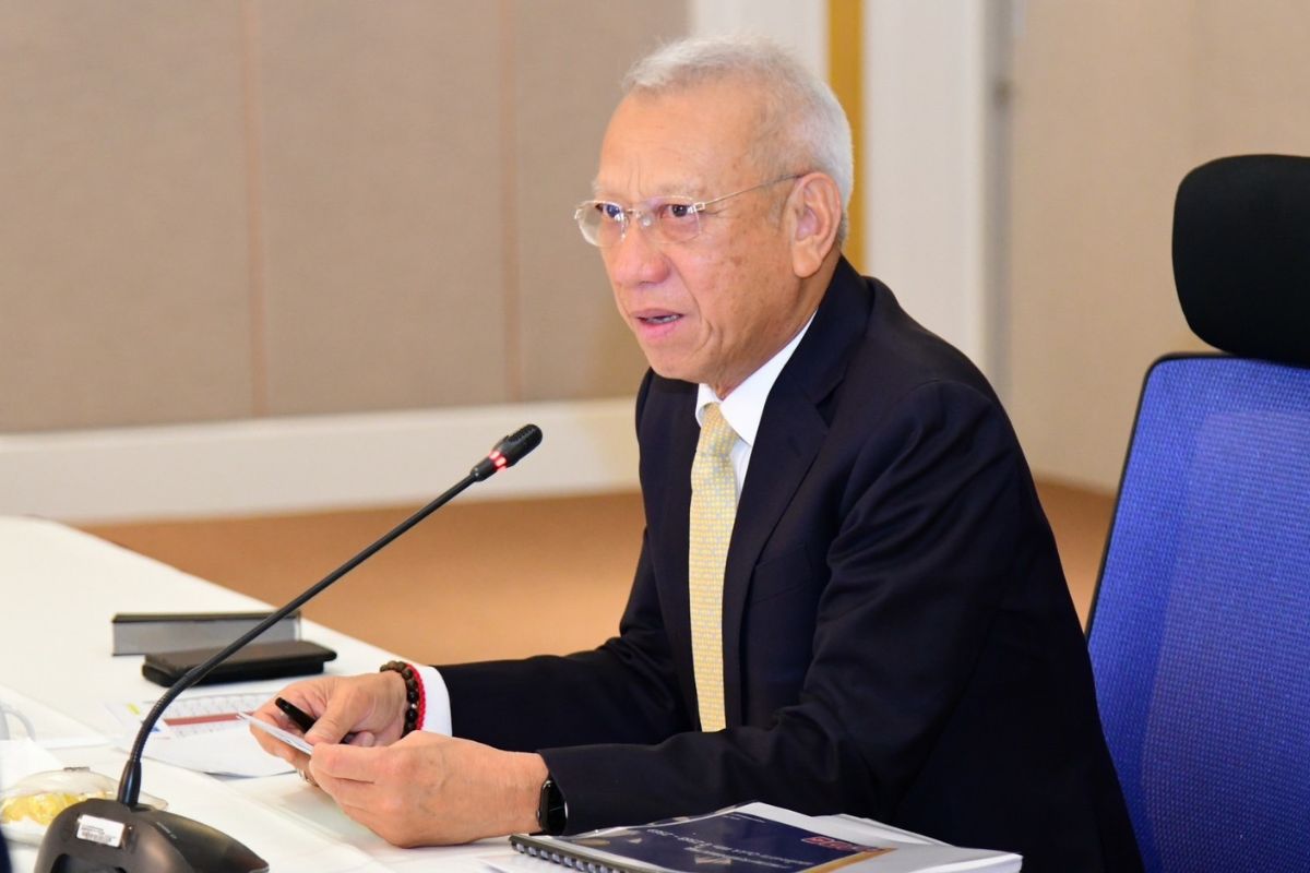 พิพัฒน์ รัชกิจประการ
